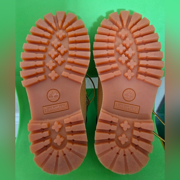 Timberland Kids Boots. - Picture 2 of 7